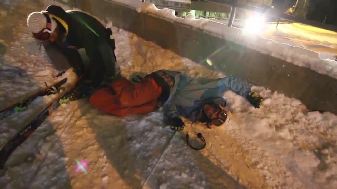Skier Wipes Out on a Trick