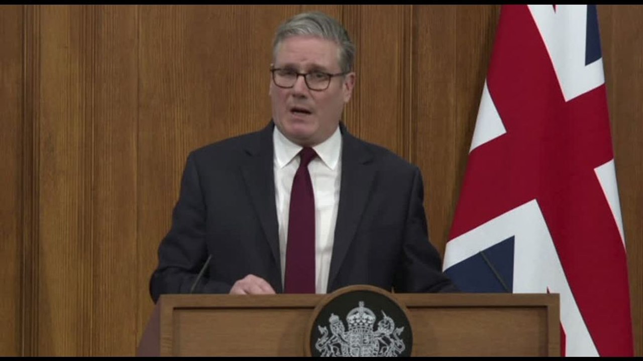 Hormuz, Starmer: piano con gli alleati per riaprire lo Stretto