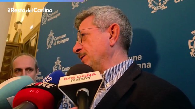 Gli attivisti del comitato Mubasta irrompono in Comune: Fermate subito i lavori al Pilastro