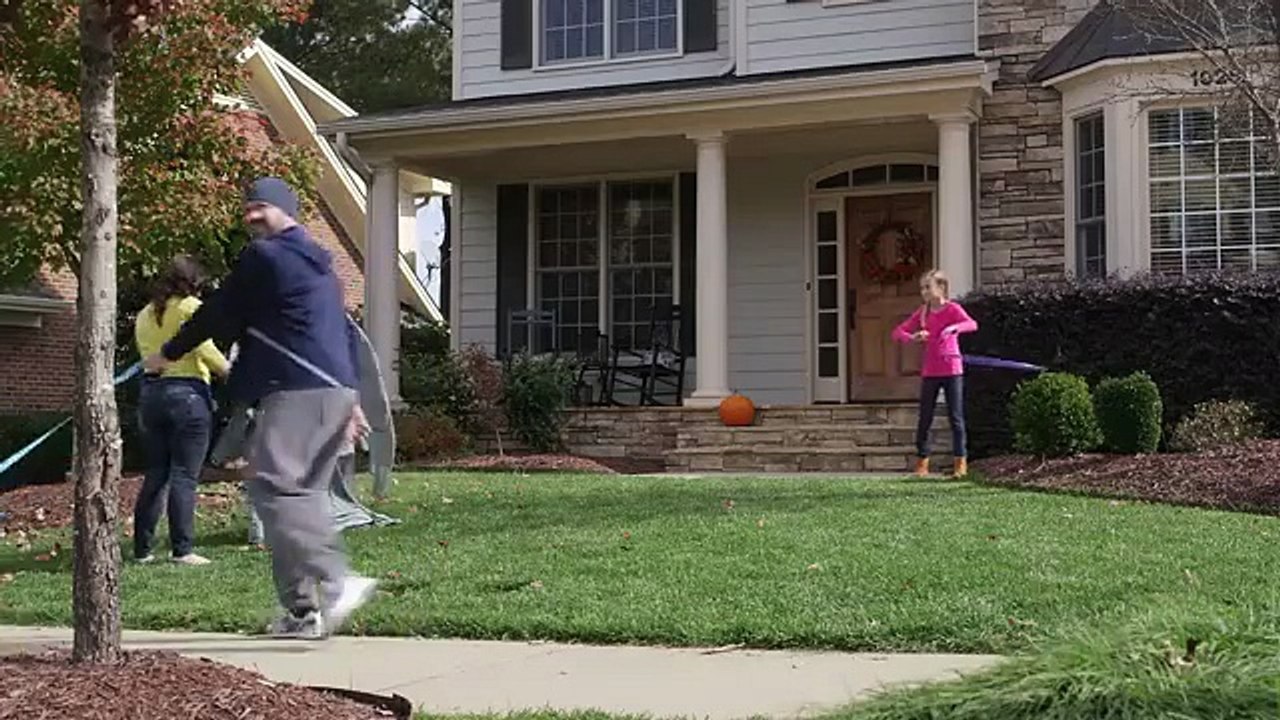 Zombieworld 2  Small Group of Survivors Face the Zombie Apocalypse!