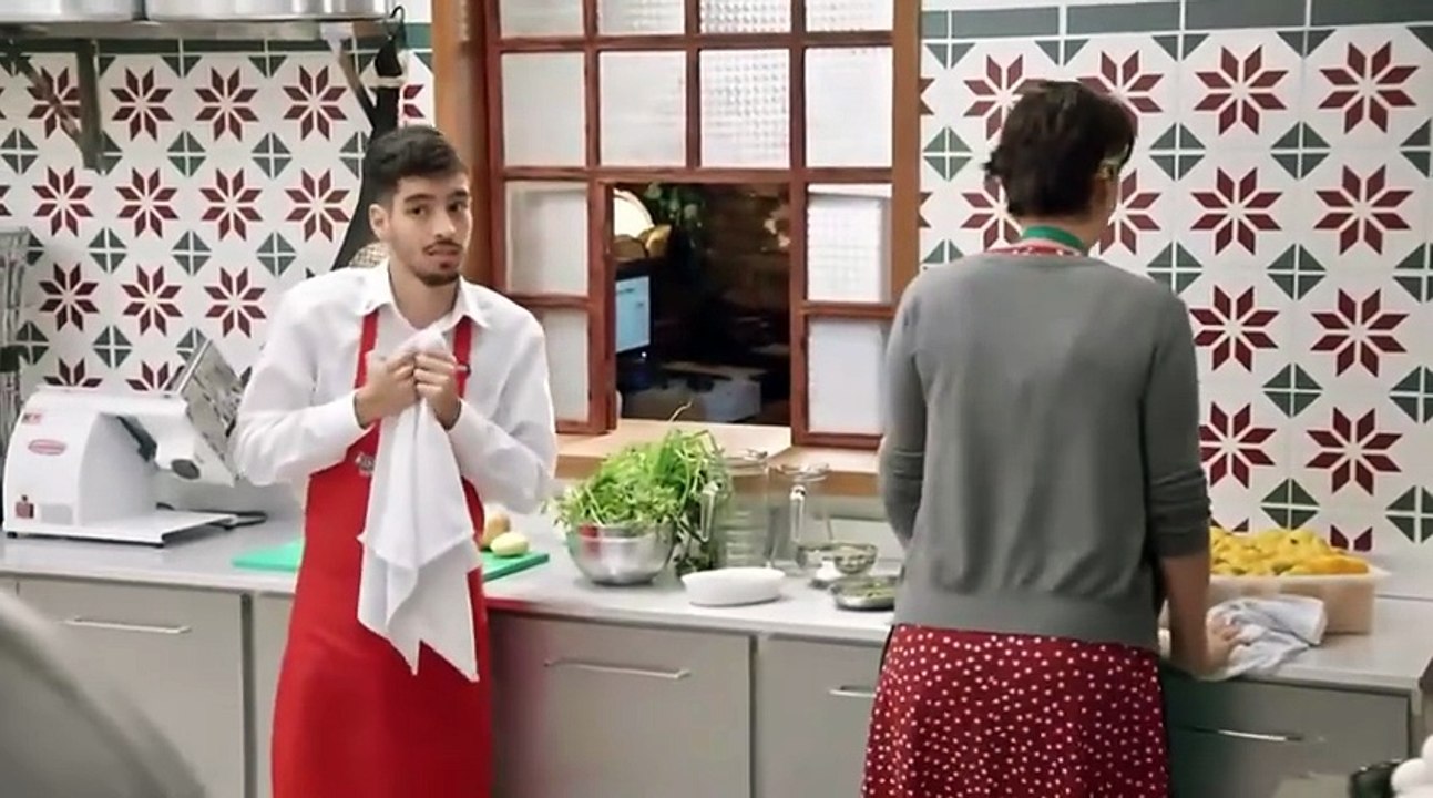 04. Amor Sin Igual (Amor Sem Igual), en español