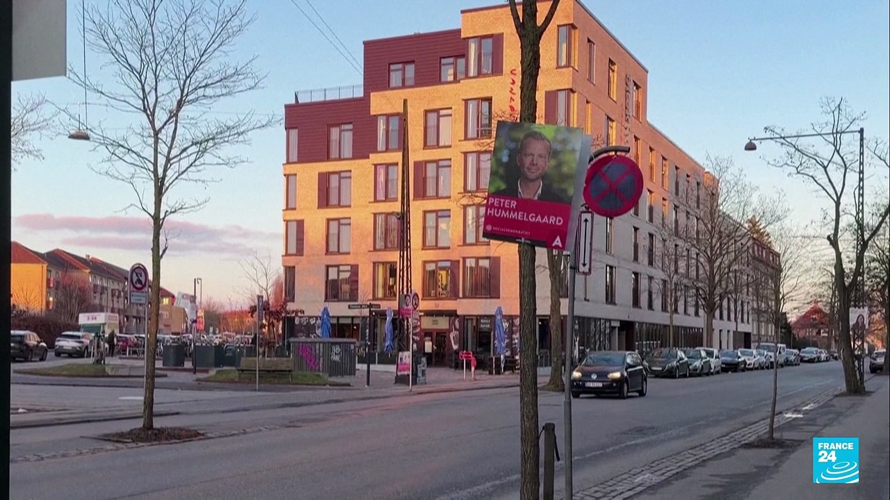 Elecciones legislativas en Dinamarca: candidatos hacen campaña en saunas