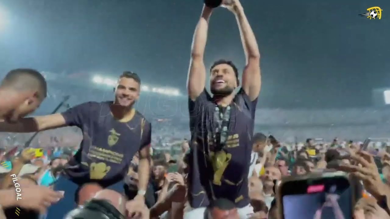شاهد احتفالات الزمالك بكأس الكونفدرالية