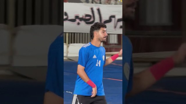 من ثالثة شمال زياد طارق لاعب الداخلية يغني مع جمهور الأهلي