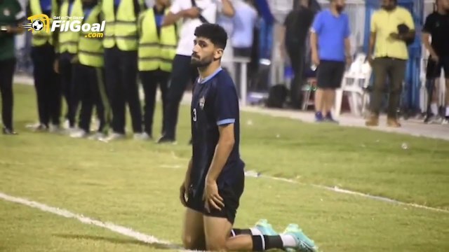 هجوم جماهير ولاعبي غزل المحلة على الحكم بعد نهاية المباراة أمام البنك الأهلي