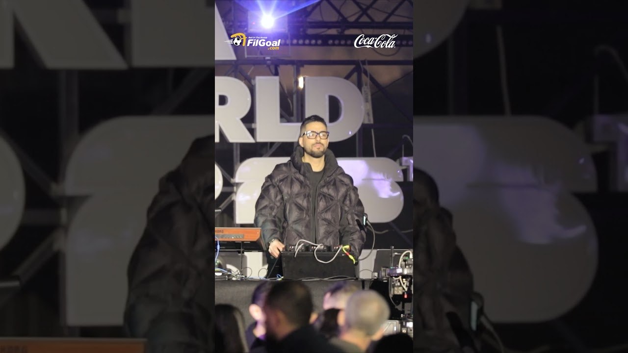 بحضور نجوم العالم ومصر .. زيارة كأس العالم للمتحف المصري الكبير خلال جولته حول العالم مع كوكاكولا