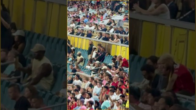 هتاف جماهير الأهلي في المدرجات خلال مواجهة إنتر ميامي