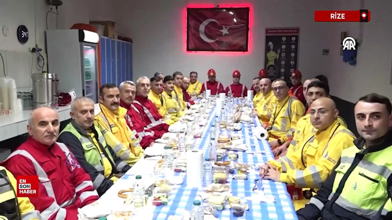 Çalışma ve Sosyal Güvenlik Bakanı Işıkhan, bakır madeninde işçilerle sahur yaptI