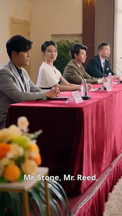 Abandoned by Her Family, Shes Reborn to Rise Againand Meets a Man Who Cherishes Her