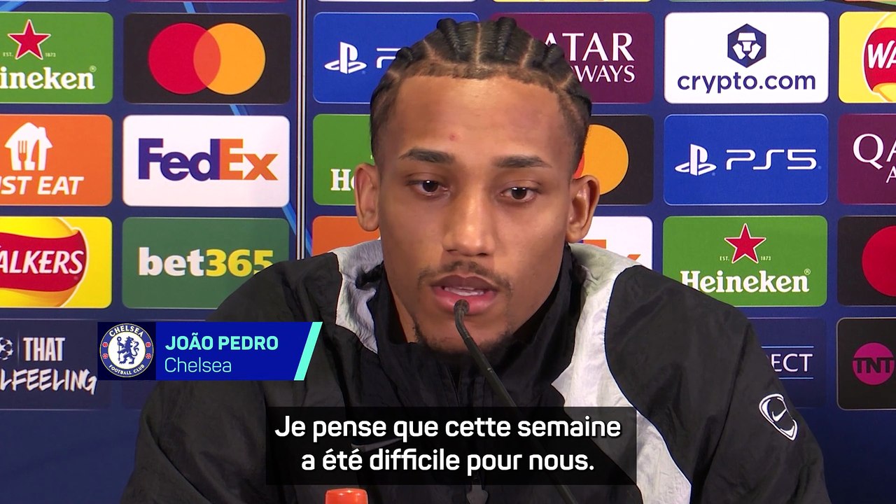 João Pedro : "On peut encore marquer trois buts au PSG"
