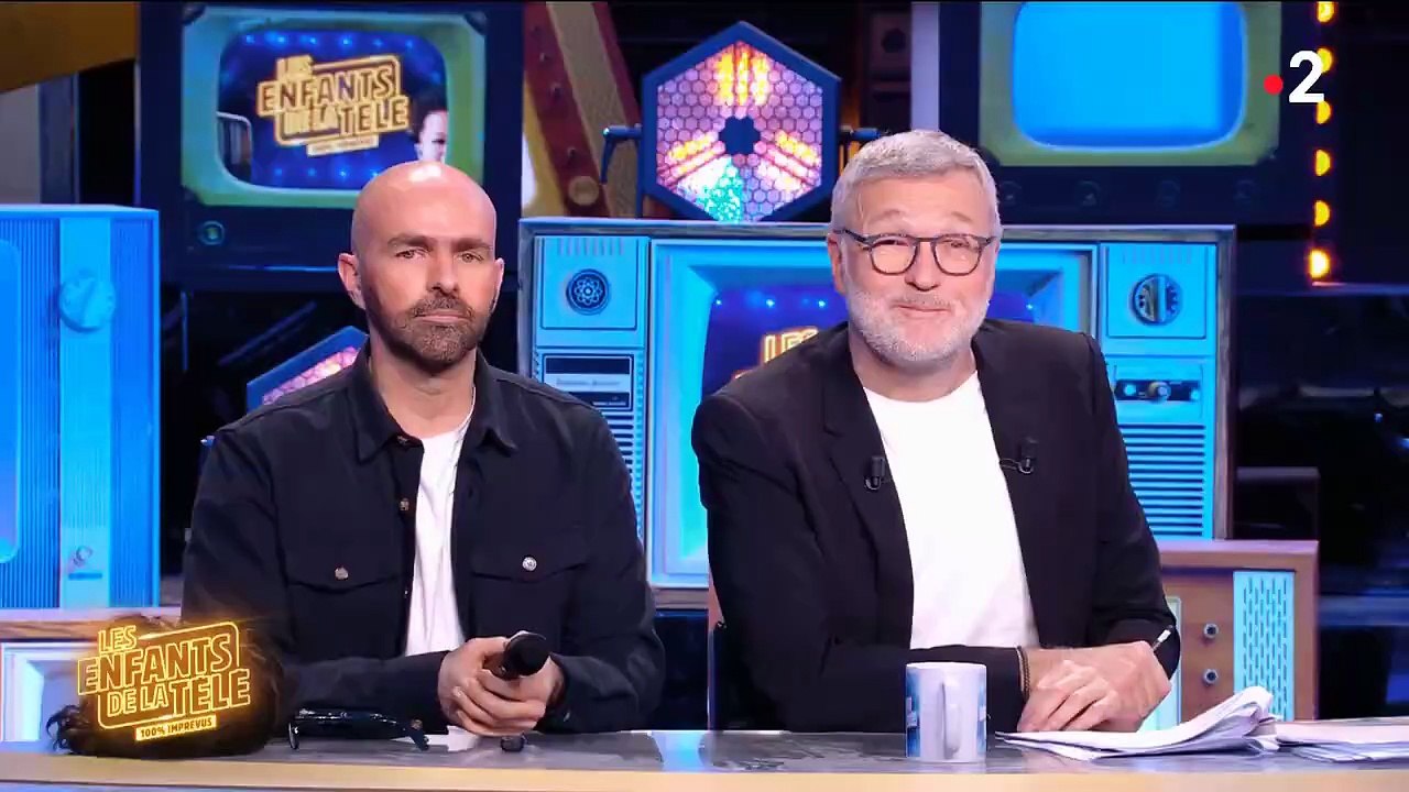 2023 – Johnny Hallyday – Johnny et les imprévus de Fabrice Luchini (Les Enfants de la Télé, France 2, 04 Février)