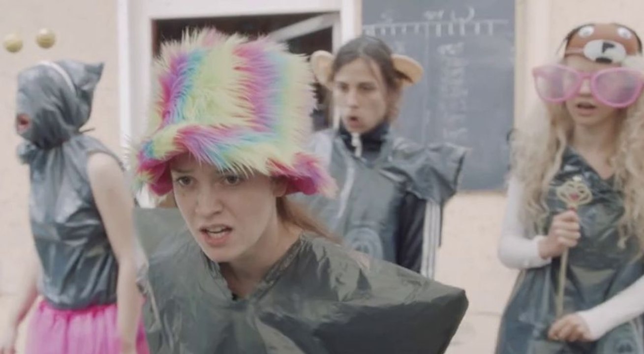 Flieg steil Trailer DF