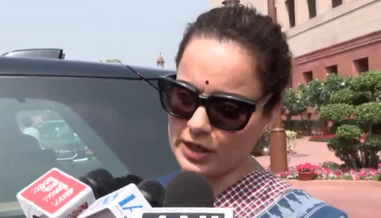 Kangana Ranaut Slams Nora Fatehi's Song, Calls Bollywood Shameless