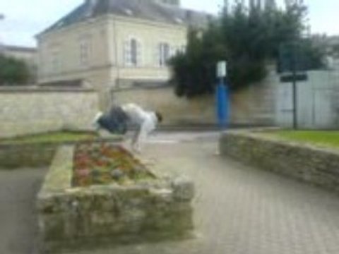 saut de chat moi alias toto lol