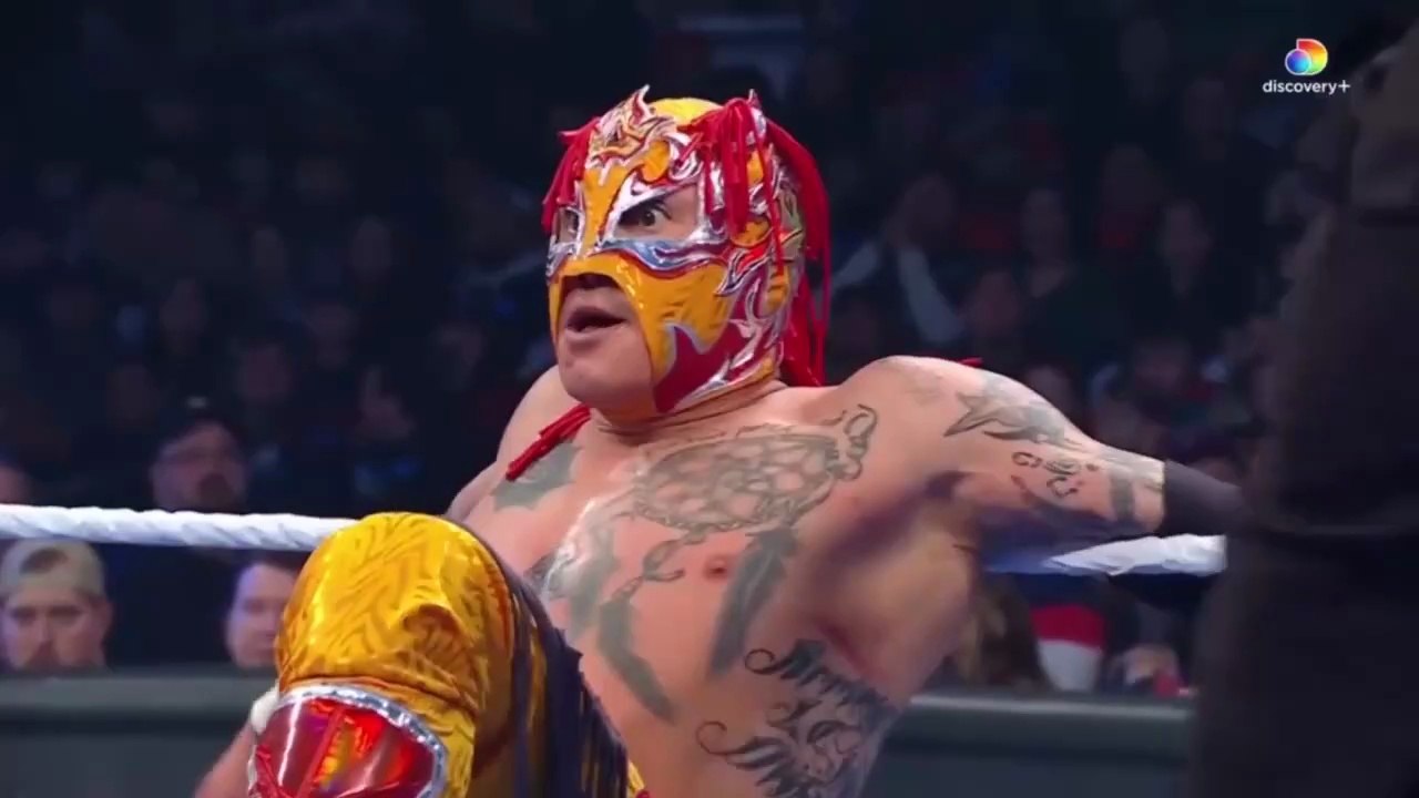 (ITA) Il Debutto di Rey Fénix in WWE (WWE SmackDown 04/04/2025)