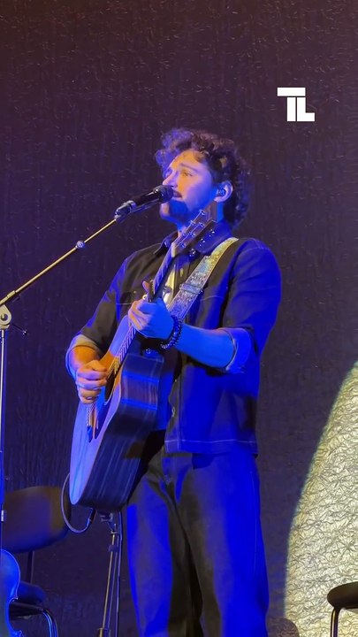 TL - Hugo, découvert dans The Voice, a décroché la première partie de Lara Fabian