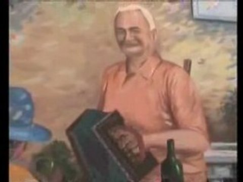Tg Roseto: Mutignano e il murales del Lu gallùcc