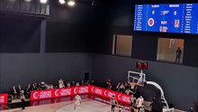 İlk Çeyrek Sonucu - Bahçeşehir Koleji 13-20 Beşiktaş - Basketbol Gençler Ligi Erkekler 11. Hafta
