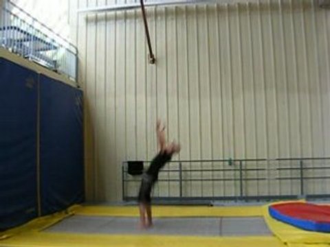 Double avant demi vrille enchainé double arrière