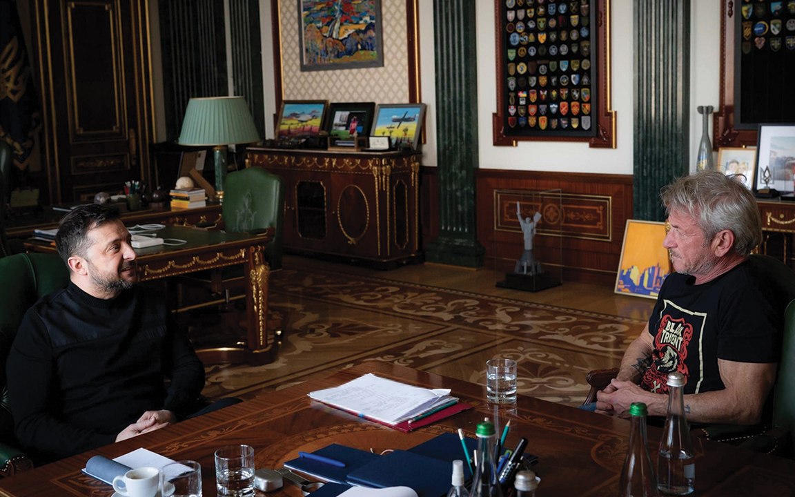 Il video di Sean Penn in Ucraina: Visita personale e incontro con Zelensky. L'Oscar? Può aspettare