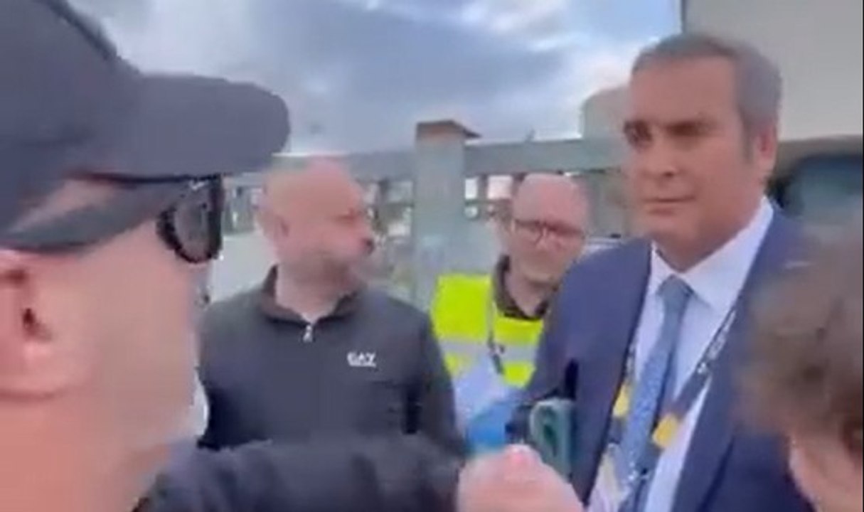 Il tifoso le canta a Zanzi: "Facciamo schifo! Andiamo in B senza dignità"
