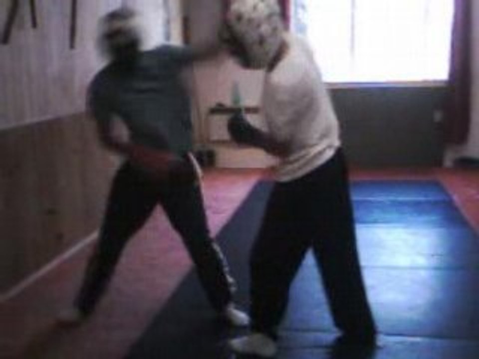 ENTRAINEMENT CHEZ AVALLONE (les pieds attaches)