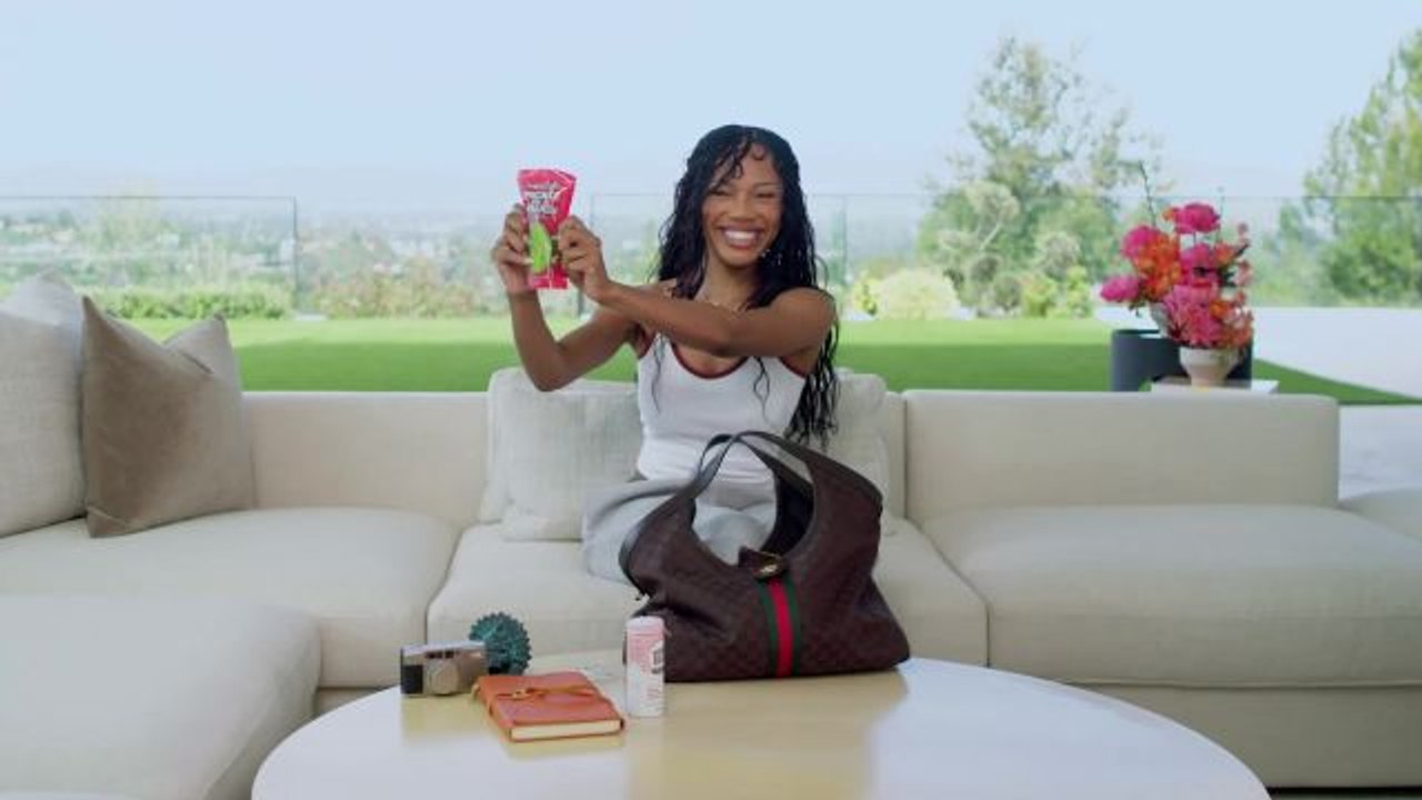 Quenlin Blackwell’s Gucci Giglio Bag Is Full of Surprises