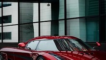 كونيغسيغ Regera… سيارة “بلا قير” تقليدي ومع ذلك تحكم عالم الأرقام