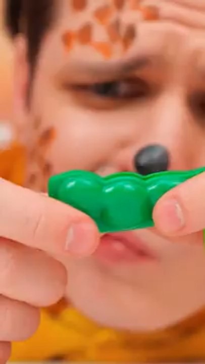 DIY Squishy Peas from a Balloon 🤯✨ So Satisfying!