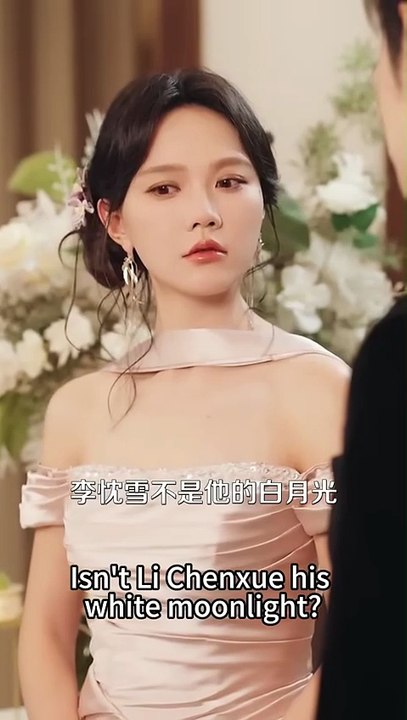 When they reunited for 5 years, she became his cousin's girlfriend, she avoided everywhere and didn't want to have anything to do with him anymore, but he was jealous and out of control, and he fought and grabbed it, turning the belated love into a lost m