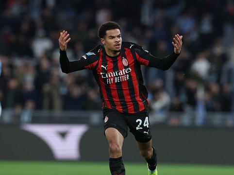 Perchè il braccio di Provstgaard non è rigore e quello di Athekame è gol annullato?