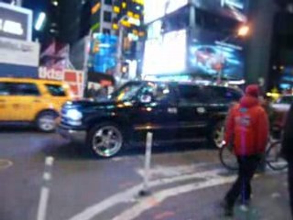 Crunk de Time Square! c'est juste chaud mec...