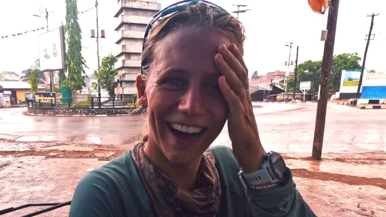 Same Sun - Mit dem Fahrrad durch Afrika Trailer DF