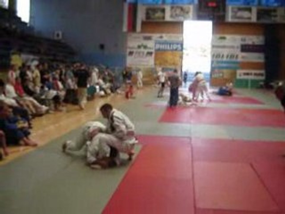 MOV02390