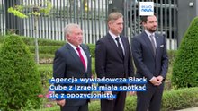 Liberalny rząd Słowenii stoi w obliczu zaciętego wyścigu, gdy konserwatywna opozycja rośnie w siłę