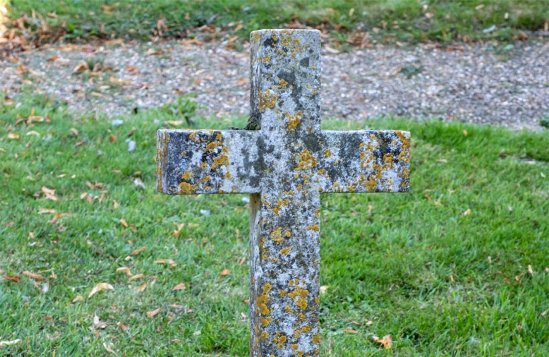 A woman claims she developed paranormal powers after cardiac arrest