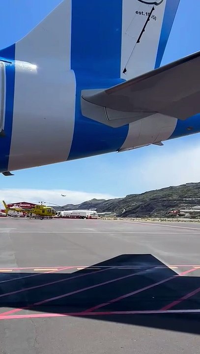 Graban la gran habilidad de los pilotos para aterrizar en La Palma ante el fuerte viento
