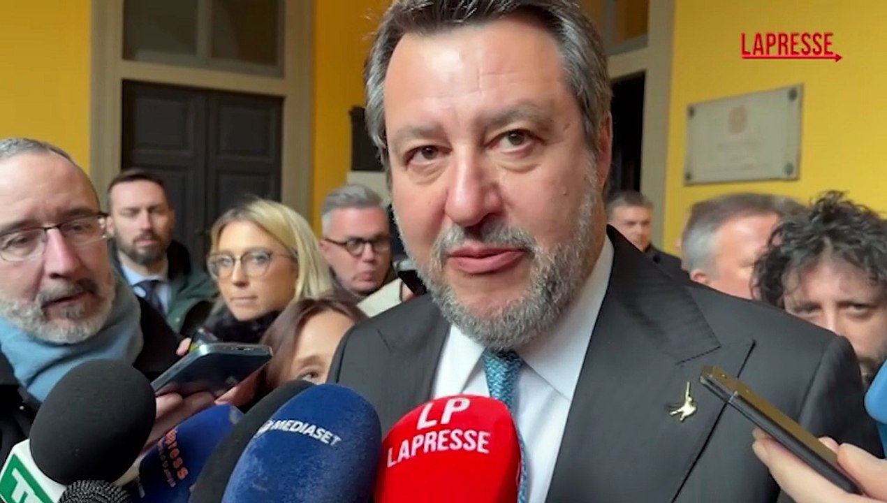 Carburanti, Salvini: "Sostanziale taglio delle accise gi? stasera, vale centinaia di milioni"