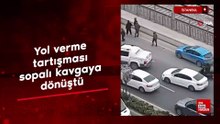 İstanbul'da yol verme tartışması sopalı kavgaya dönüştü
