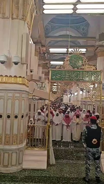Heart Melting Namaz Scene 💖 Masjid e Nabawi Live Madina Live 🕌 Namaz in Masjid e Nabawi Viral Clip Spiritual Live Prayer 🤲 Masjid e Nabawi Beautiful Atmosphere
