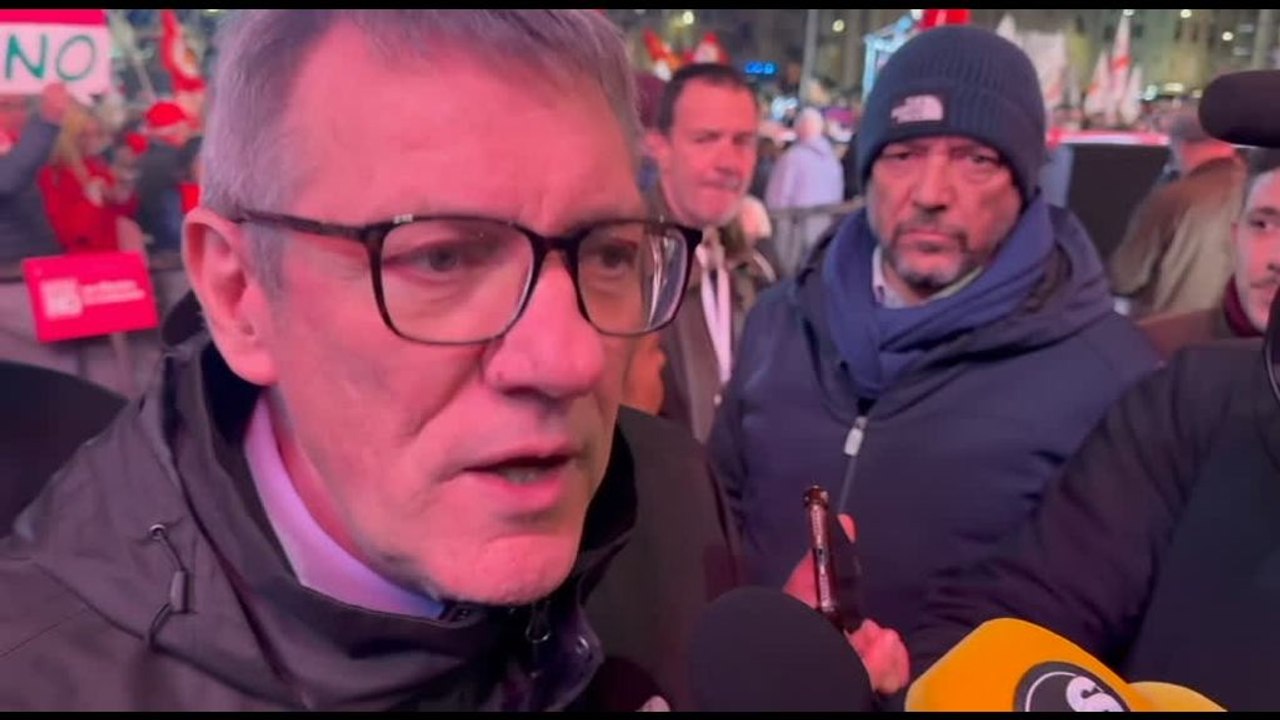 Referendum, Landini in piazza per il no a Roma: è momento di unirsi