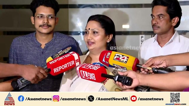 'പോസ്റ്ററടിച്ചത് നെഗറ്റീവ് ആയോ എന്നറിയില്ല, പാർട്ടി എന്ത് പറഞ്ഞാലും അനുസരിക്കും' | Kochi | UDF