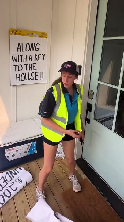 We need more delivery people like this in the world!🤭😂❤️