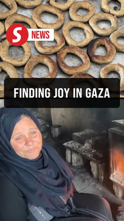 Gazan bakes sweets in preparation for Eid to bring her family joy