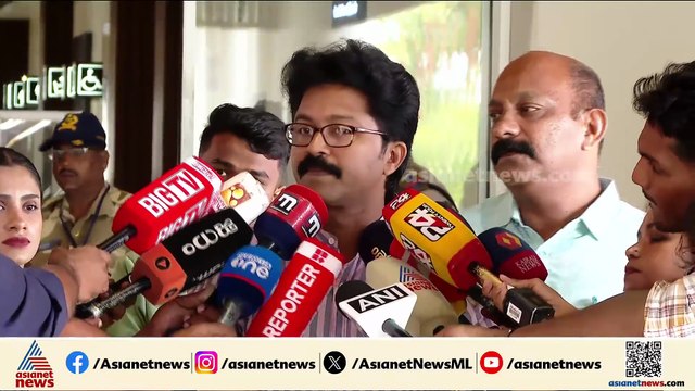 'വലിയൊരു ഉരുൾപൊട്ടി എന്റെ പിന്നാലെ വന്നത് ഞാൻ കണ്ടില്ല, ഏതായാലും ഞാൻ സുരക്ഷിതനാണ്'