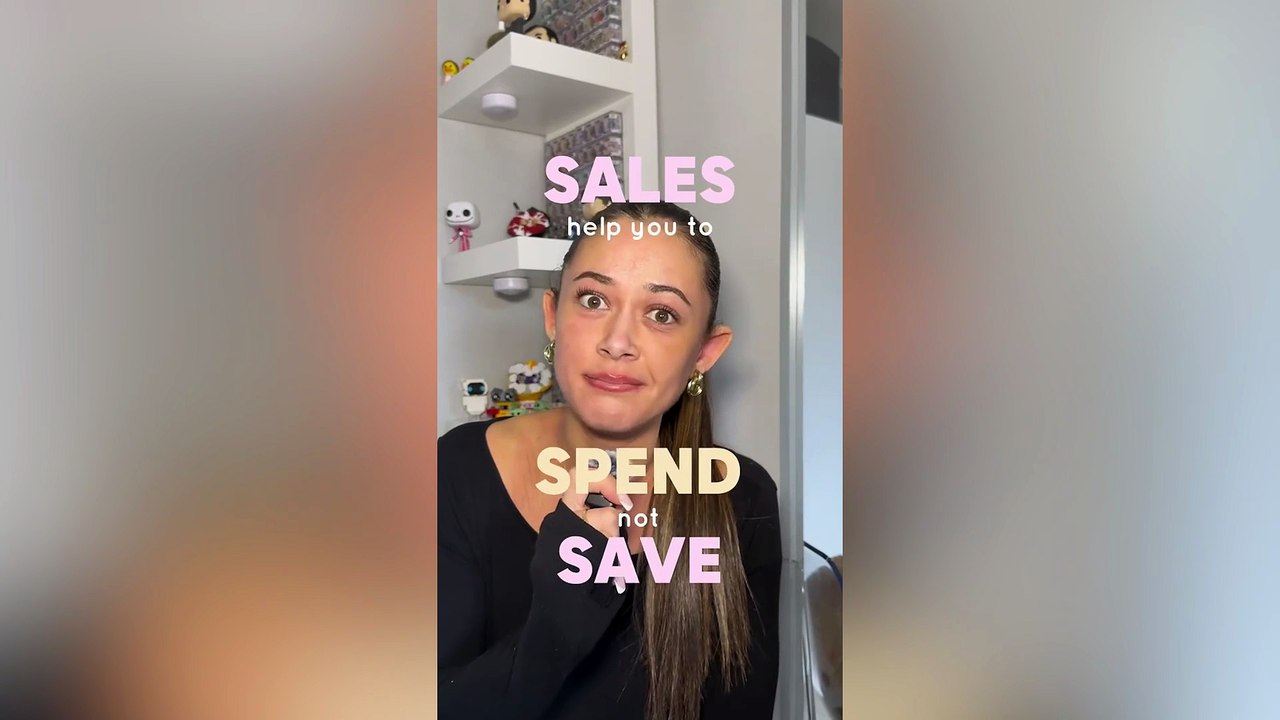 Surrey woman bans herself from shopping apps