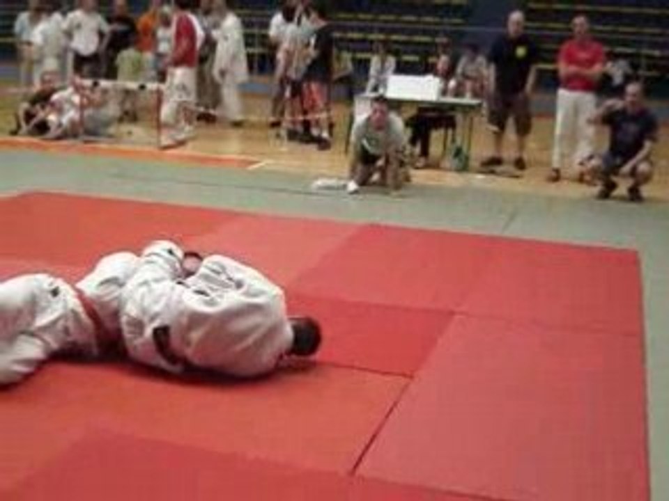 MOV02388