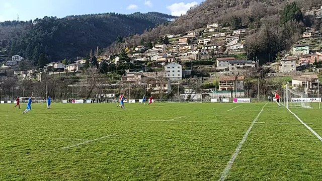 LA VIDÉO DU BUT REFUSÉ À JUNIOR POUR UN HORS JEU INEXISTANT FC CHEYLAROIS VS AS DU PIC DIMANCHE 08 MARS 2026