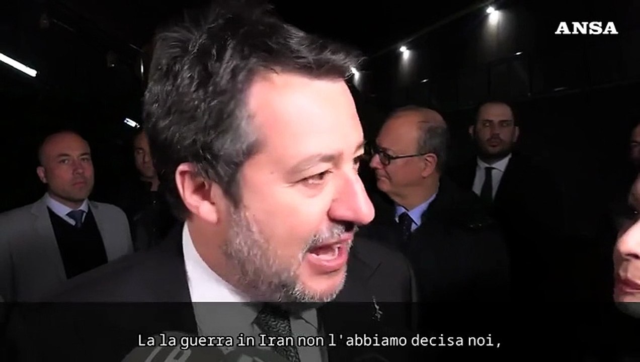 Iran, Salvini: "Qualcuno ha scatenato la guerra senza avviso, spero sapendo quando finirla"