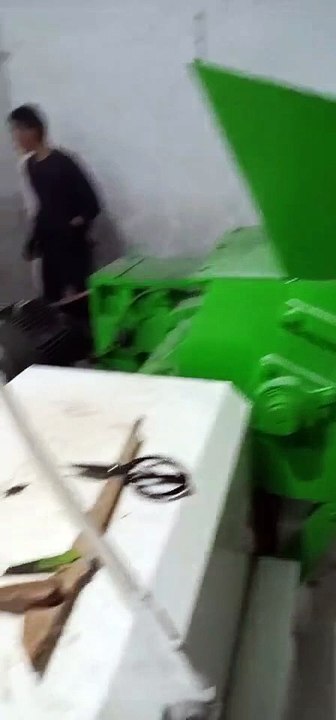 Plastic Granulator EPE Pearl Cotton Granulation Production Line PE Foam Granulator EPE Pearl Cotton Granulator 塑料造粒机EPE珍珠棉造粒生产线PE泡沫造粒机EPE珍珠棉造粒机EPE珍珠棉造粒机